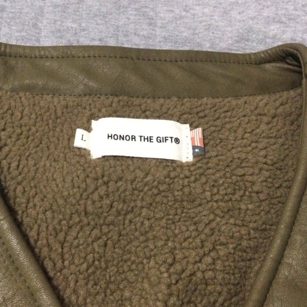 Honor the Gift Olive Vegan Leather And Knit Cardigan Men’s - Picture 4 of 8